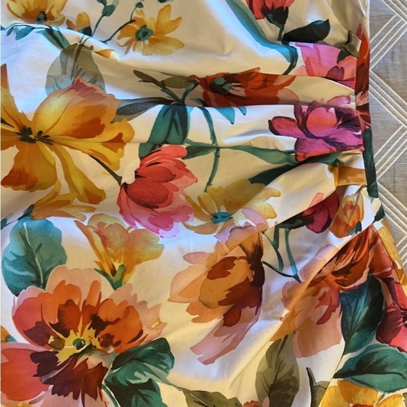 MaxMara weekend Sample Cream Floral Midi Dress| size 6 - Picture 3 of 9